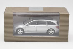 Mercedes R-Class W251 Iridium Silver Minichamps 1:43 B66962214 Metal — zdjęcie 4 z 4