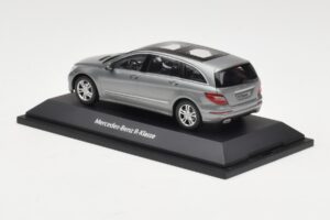 Mercedes R-Class W251 Palladium Silver Metallic Minichamps 1:43 B66960055 Metal — zdjęcie 3 z 4