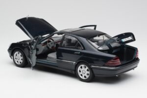 Mercedes S-Class W220 Niebieski Maisto 1:18 56051 Metal — zdjęcie 5 z 8