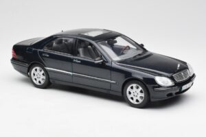 Mercedes S-Class W220 Niebieski Maisto 1:18 56051 Metal — zdjęcie 6 z 8