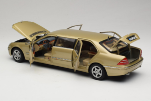 Mercedes S-Class W220 Pullman Gold Metallic Sun Star 1:18 4113 Metal — zdjęcie 5 z 8