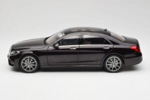 Mercedes S-Class W222 AMG Line Ruby Czarny Metallic Norev 1:18 183483 Metal — zdjęcie 4 z 8