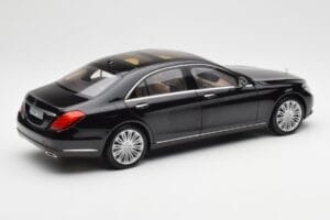 Mercedes S-Class W222 Czarny Metallic Norev 1:18 183480 Metal — zdjęcie 3 z 8