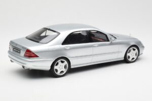 Mercedes AMG S55 W220 Srebrny Otto 1:18 OT292 Żywica — zdjęcie 2 z 6