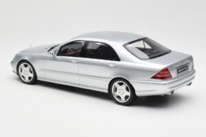 Mercedes AMG S55 W220 Srebrny Otto 1:18 OT292 Żywica — zdjęcie 5 z 6