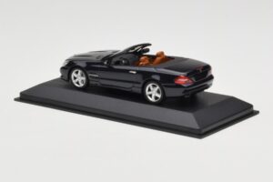 Mercedes SL R230 Czarny Minichamps 1:43 B66961922 Metal — zdjęcie 3 z 4