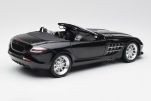 Mercedes SLR McLaren Roadster R199 Crystal Galaxit Czarny Minichamps 1:18 B66961004 Metal — zdjęcie 3 z 8