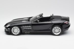 Mercedes SLR McLaren Roadster R199 Crystal Galaxit Czarny Minichamps 1:18 B66961004 Metal — zdjęcie 4 z 8