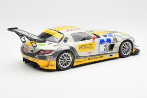 Mercedes SLS AMG GT3 #21 Rowe Racing Arnold / Roloff / Seyffarth / Jäger ADAC 24 Hours Nürburgring 2013 Minichamps 1:18 15113 — zdjęcie 2 z 6