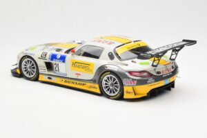 Mercedes SLS AMG GT3 #21 Rowe Racing Arnold / Roloff / Seyffarth / Jäger ADAC 24 Hours Nürburgring 2013 Minichamps 1:18 15113 — zdjęcie 5 z 6