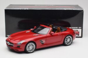 Mercedes SLS AMG R197 Roadster Le Mans Czerwony Minichamps 1:18 100039030 Metal — zdjęcie 8 z 8
