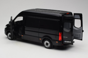 Mercedes Sprinter Czarny Norev 1:18 183041 Metal — zdjęcie 5 z 8