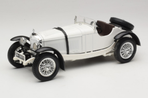 Mercedes SSK Biały Bburago 1:18 3009-P3 Metal