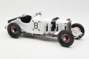 Mercedes SSKL R. Caracciola Grosser Preis von Deutschland 1931 CMC 1:18 M-082 Metal — zdjęcie 4 z 6