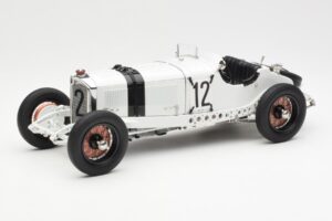 Mercedes SSKL #12 O. Merz German GP 1931 CMC 1:18 M-189 Metal