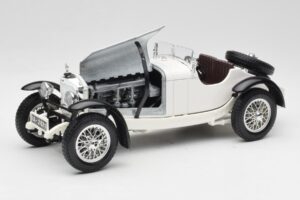Mercedes SSKL Biały Bburago 1:18 3002 Metal — zdjęcie 2 z 8