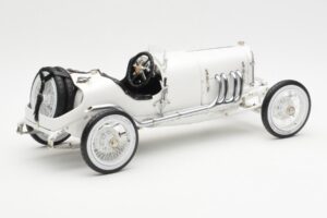 Mercedes Targa Florio Biały CMC 1:18 M-206 Metal — zdjęcie 2 z 6