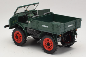 Mercedes Unimog 401 Zielony Schuco 1:18 135 Metal — zdjęcie 5 z 8