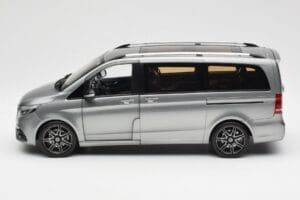Mercedes V-Class W447 AMG Line Szary Metalik Norev 1:18 183488 Metal — zdjęcie 5 z 9