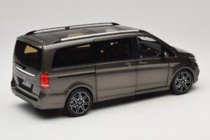 Mercedes V-Class W447 AMG Line Indium Grey Norev 1:18 183873 Metal — zdjęcie 3 z 8