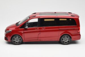 Mercedes V-Class W447 Designo Hyacinth Czerwony Metalik Norev 1:18 B66004166 Metal — zdjęcie 3 z 7