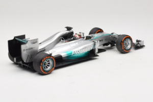 Mercedes W05 #44 L. Hamilton Mercedes AMG Petronas Malaysian Grand Prix Winner 2014 Minichamps 1:18 110140144 Metal — zdjęcie 2 z 7
