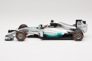 Mercedes W05 #44 L. Hamilton Mercedes AMG Petronas Malaysian Grand Prix Winner 2014 Minichamps 1:18 110140144 Metal — zdjęcie 3 z 7