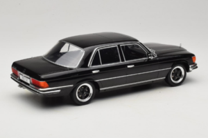 Mercedes W116 Czarny MCG 1:18 MCG18551 Metal — zdjęcie 2 z 6