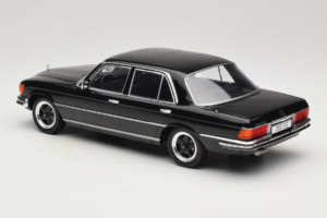 Mercedes W116 Czarny MCG 1:18 MCG18551 Metal — zdjęcie 5 z 6