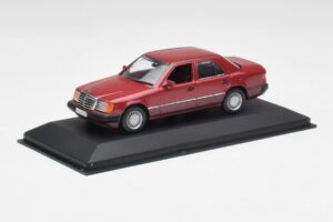 Mercedes 300D W124 Czerwony Minichamps 1:43 3209 Metal — zdjęcie 2 z 4