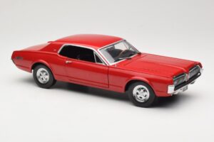 Mercury Cougar XR-7 Czerwony Sun Star 1:18 1541 Metal — zdjęcie 6 z 8