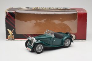 MG TC Midget Shires Green Road Legends 1:18 92468 Metal — zdjęcie 8 z 8