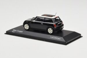 MINI Cooper R50 Czarny Minichamps 1:43 431138101 Metal — zdjęcie 4 z 5
