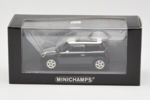 MINI Cooper R50 Czarny Minichamps 1:43 431138101 Metal — zdjęcie 5 z 5