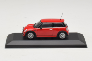 Mini Cooper One R50 Aero Czerwony Minichamps 1:43 431138272 Metal