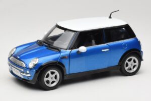 Mini Cooper R50 Niebieski z Białym Dachem Mondo Motors 1:18 MINI004 Metal