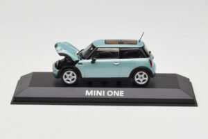 Mini One R50 Jasny Zielony Z Jasno Zielonym Dachem Minichamps 1:43 MINI003 Metal