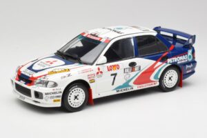 Mitsubishi Lancer Evo 3 Group A #4 T. Makinen / S. Harjanne Rally Australia 1996 Otto 1:18 OT475 Żywica