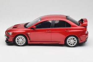 Mitsubishi Lancer Evo X FQ 400 Czerwony Otto 1:18 OT1084 Żywica — zdjęcie 4 z 6