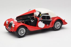 Morgan 4/4 Plus Competition Hardtop Czerwony Kyosho 1:18 08114R Metal — zdjęcie 2 z 8