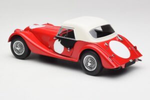 Morgan 4/4 Plus Competition Hardtop Czerwony Kyosho 1:18 08114R Metal — zdjęcie 7 z 8