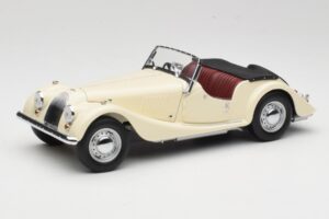 Morgan 4/4 Series II Biały Kyosho 1:18 08111W Metal