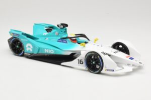 NIO 004 Team NIO #16 O. Turvey Formula E Season 5 2019 Minichamps 1:18 114180016 Metal — zdjęcie 4 z 6