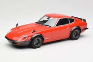 Nissan Fairlady 240ZG Czerwony Otto 1:18 OT457 Żywica