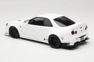 Nissan Skyline GT-R BNR34 by KRC Pearl White Otto 1:18 OT1135 Żywica — zdjęcie 5 z 6