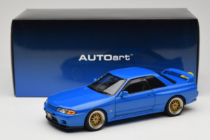 Nissan Skyline GT-R R32 V-Spec II Tuned Niebieski AUTOart 1:18 77415 Metal — zdjęcie 8 z 8