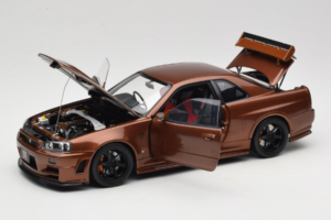 Nissan Skyline GT-R R34 Customized Metallic Bronze MotorHelix 1:18 M83414 Metal — zdjęcie 2 z 8