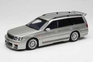 Nissan Stagea Autech WC34 260RS Sonic Silver Otto 1:18 OT471 Żywica