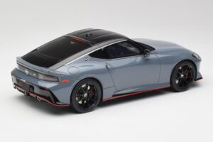 Nissan Z RZ34 NISMO Stealth Szary GT Spirit 1:18 GT484 Żywica — zdjęcie 2 z 6