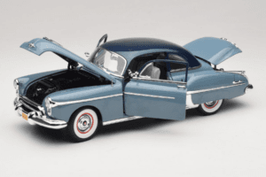 Oldsmobile 88 Niebieski Grease Auto World 1:18 AWSS103/06 Metal — zdjęcie 2 z 8